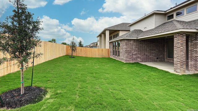 348 Haby Hill, San Antonio, TX 78253