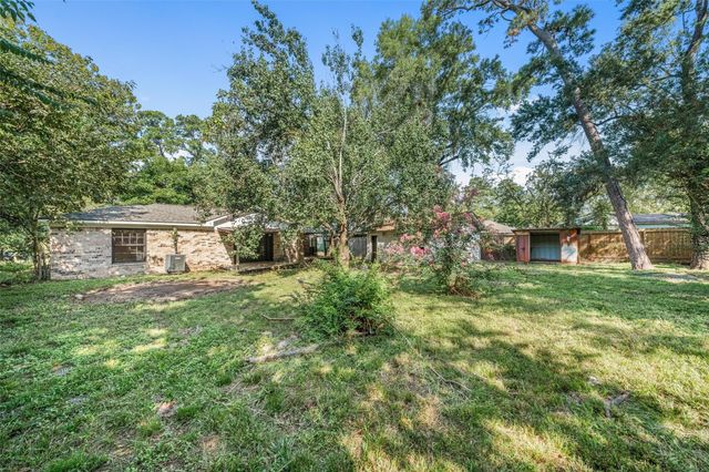 1224 N San Jacinto Street, Conroe, TX 77301