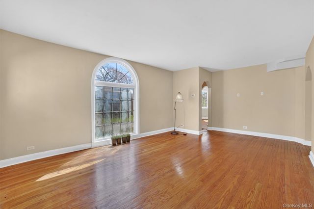 71 Saint Johns Avenue, Yonkers, NY 10704