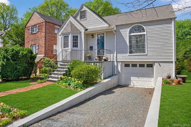 71 Saint Johns Avenue, Yonkers, NY 10704