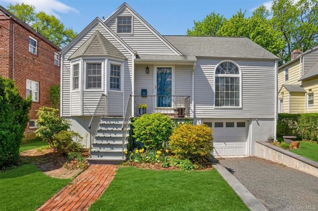 71 Saint Johns Avenue, Yonkers, NY 10704