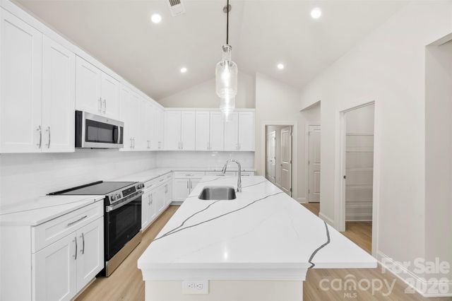 128 Slate Drive, Statesville, NC 28625