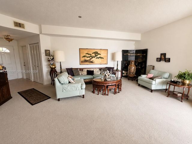 14817 Balgowan Rd 102-5, Miami Lakes, FL 33016