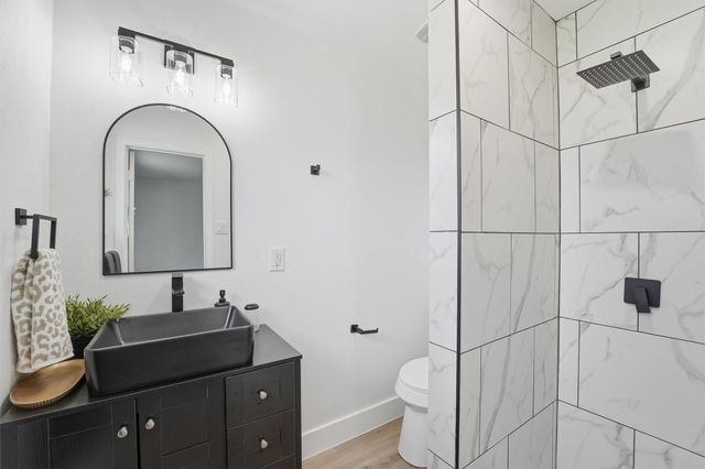 3714 Brookmeade Drive, Houston, TX 77045