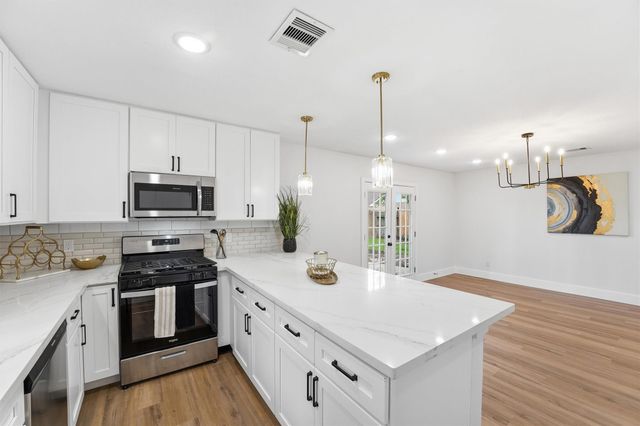 3714 Brookmeade Drive, Houston, TX 77045