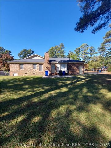 6701 VAUGHN Road, Fayetteville, NC 28304