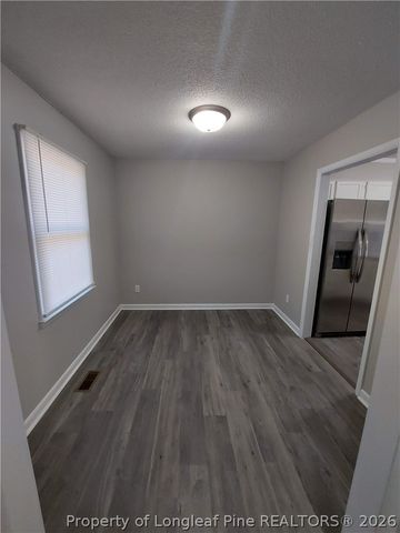 6701 VAUGHN Road, Fayetteville, NC 28304