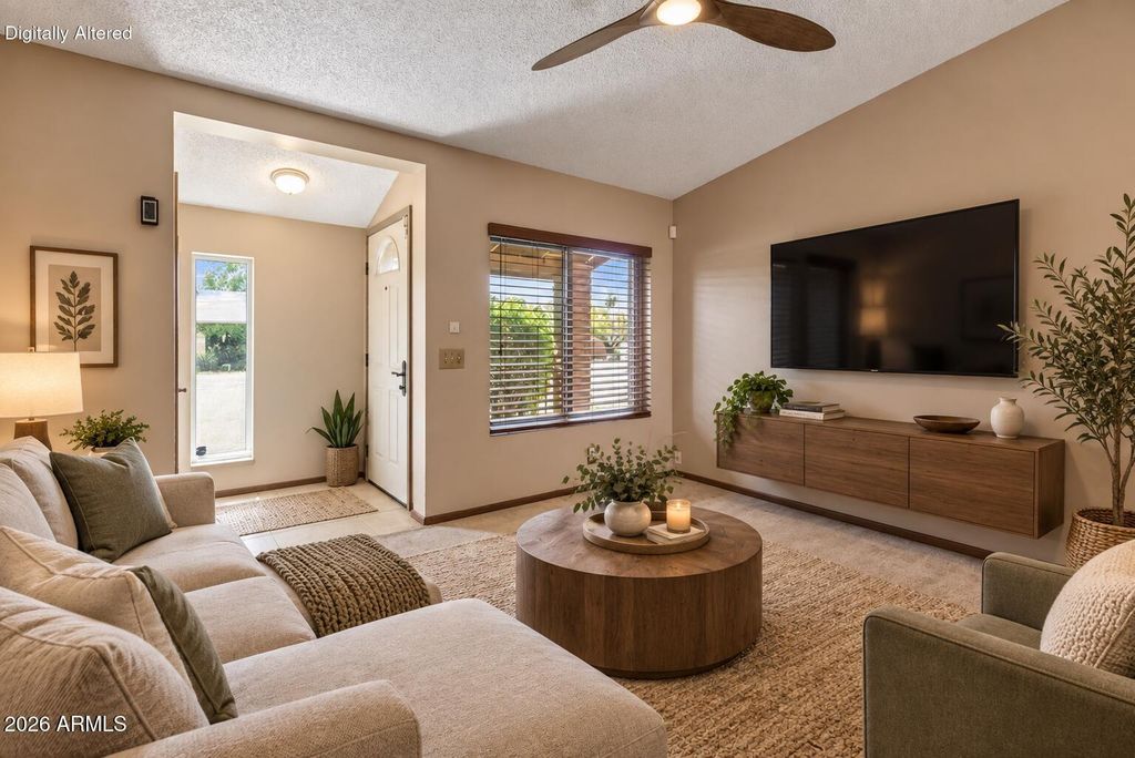 542 E ORAIBI Drive, Phoenix, AZ 85024 — photo 3