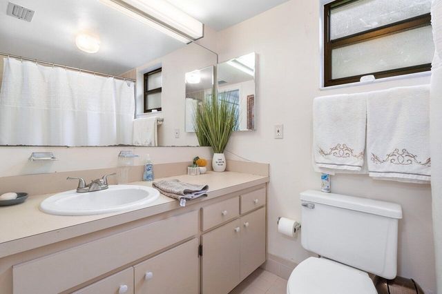 11863 Wimbledon Circle 427, Wellington, FL 33414