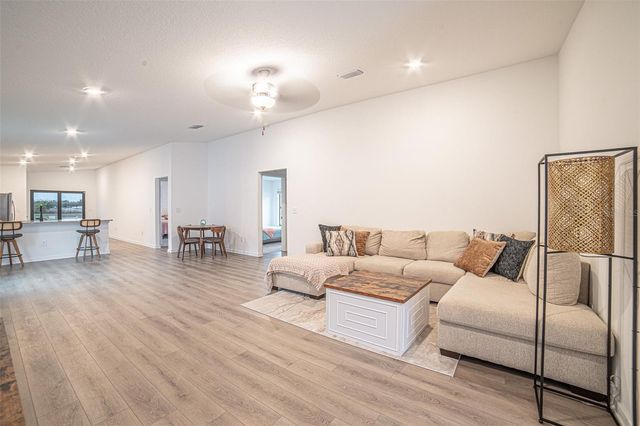 1375 AHOY AVENUE, Tampa, FL 33619