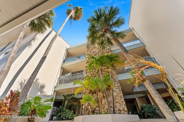 700 Wavecrest Avenue 301, Indialantic, FL 32903