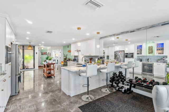 700 Wavecrest Avenue 301, Indialantic, FL 32903