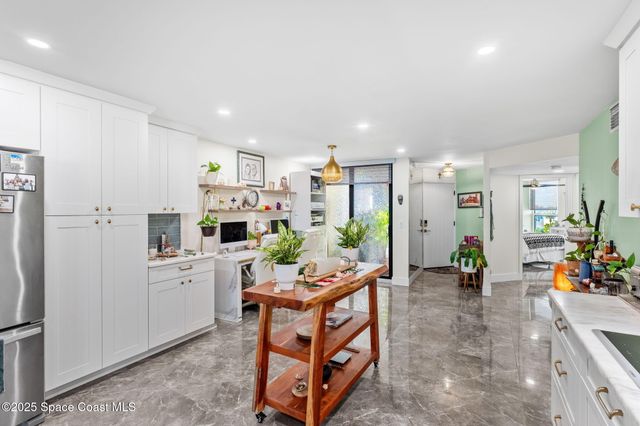 700 Wavecrest Avenue 301, Indialantic, FL 32903