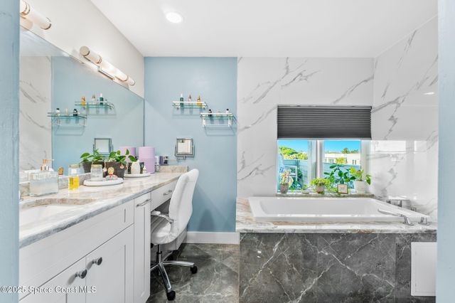 700 Wavecrest Avenue 301, Indialantic, FL 32903