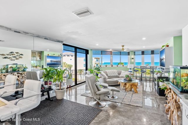 700 Wavecrest Avenue 301, Indialantic, FL 32903