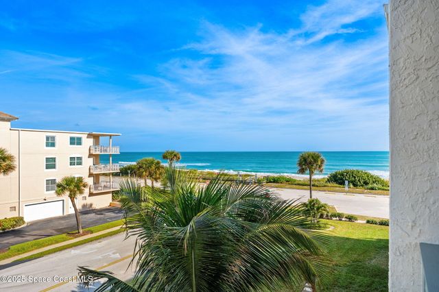 700 Wavecrest Avenue 301, Indialantic, FL 32903