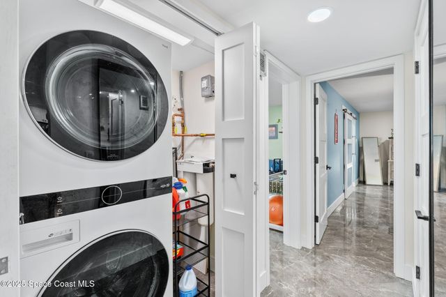 700 Wavecrest Avenue 301, Indialantic, FL 32903