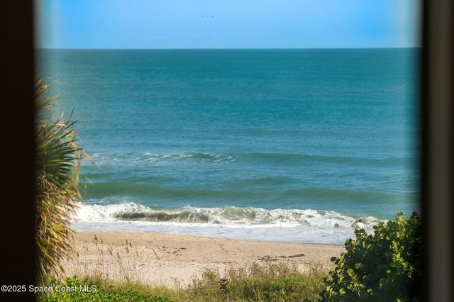 700 Wavecrest Avenue 301, Indialantic, FL 32903