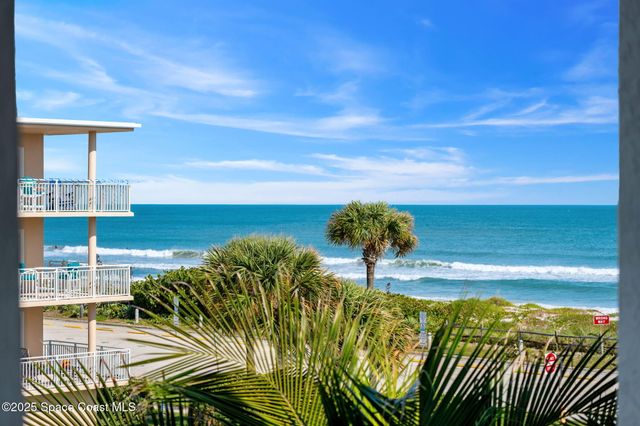 700 Wavecrest Avenue 301, Indialantic, FL 32903