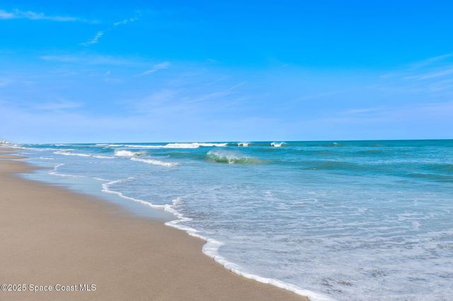 700 Wavecrest Avenue 301, Indialantic, FL 32903