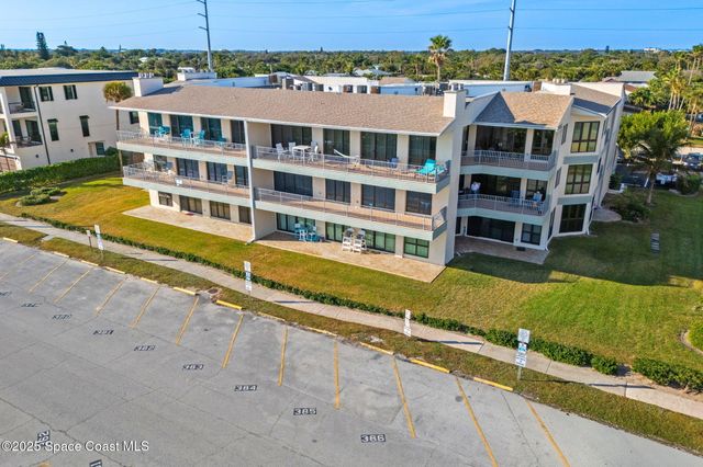 700 Wavecrest Avenue 301, Indialantic, FL 32903
