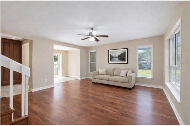 7322 54TH AVENUE N, St Petersburg, FL 33709