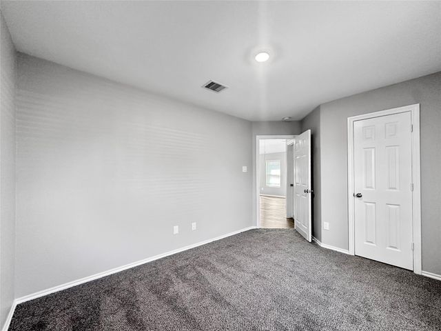 937 Silver Birch Branch, Magnolia, TX 77354