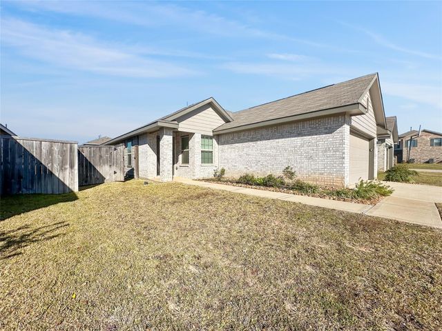 937 Silver Birch Branch, Magnolia, TX 77354