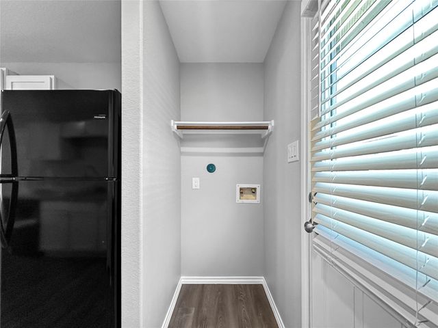 937 Silver Birch Branch, Magnolia, TX 77354