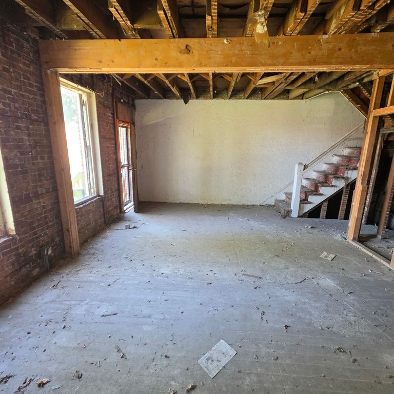 10411 S Corliss Avenue, Chicago, IL 60628 — photo 3