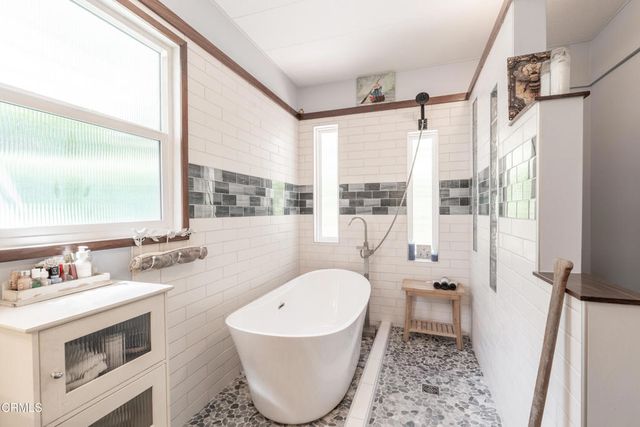 950 Woodland Avenue 1, Ojai, CA 93023