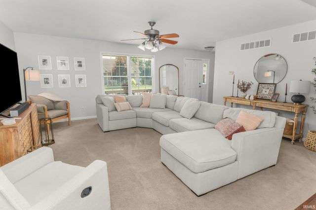 10081 Billet Court, Granger, IN 46530