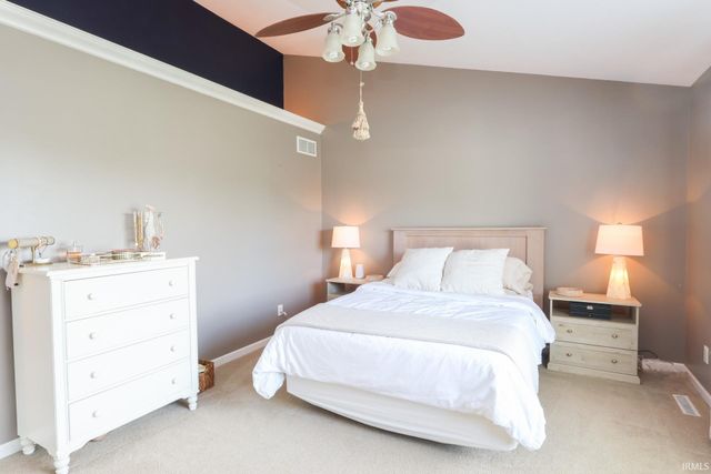 10081 Billet Court, Granger, IN 46530