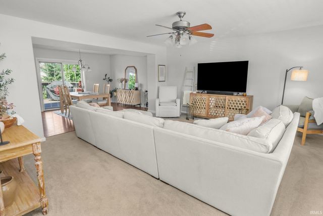 10081 Billet Court, Granger, IN 46530