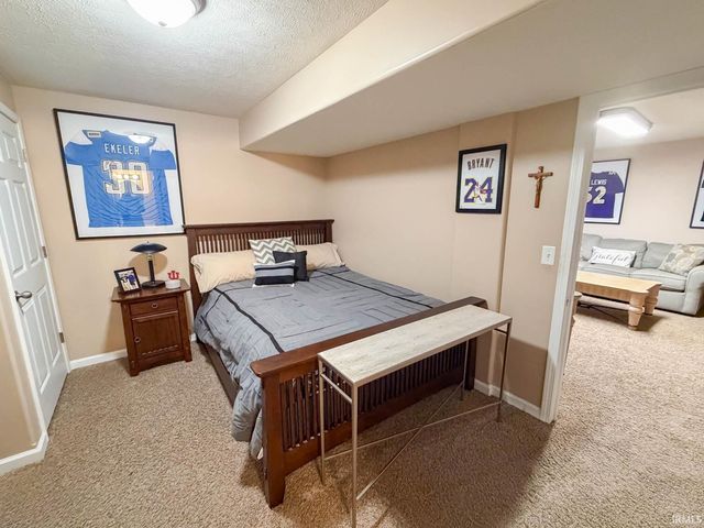 10081 Billet Court, Granger, IN 46530