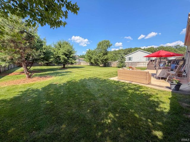 10081 Billet Court, Granger, IN 46530