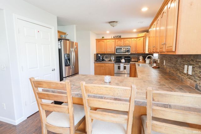 10081 Billet Court, Granger, IN 46530