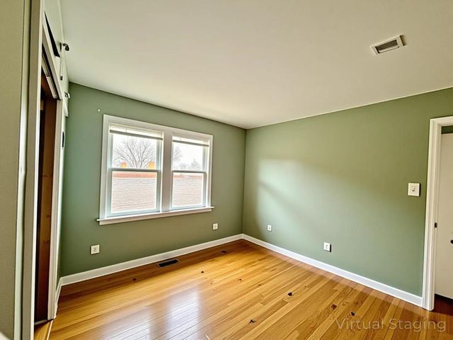 5542 S Nottingham Avenue, Chicago, IL 60638