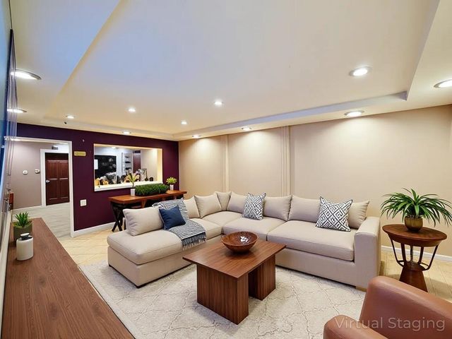 5542 S Nottingham Avenue, Chicago, IL 60638