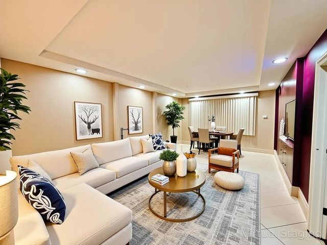 5542 S Nottingham Avenue, Chicago, IL 60638