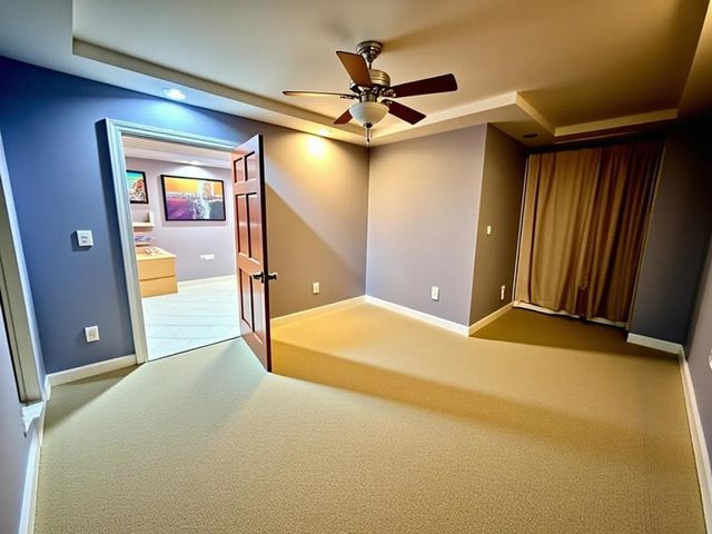 5542 S Nottingham Avenue, Chicago, IL 60638