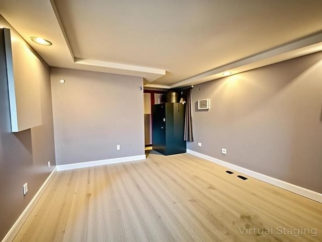 5542 S Nottingham Avenue, Chicago, IL 60638