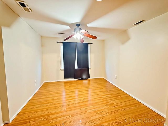 5542 S Nottingham Avenue, Chicago, IL 60638