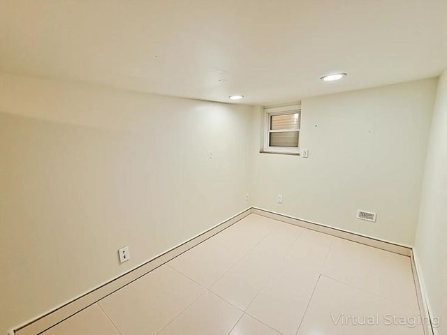 5542 S Nottingham Avenue, Chicago, IL 60638