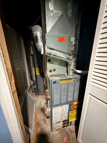 5542 S Nottingham Avenue, Chicago, IL 60638