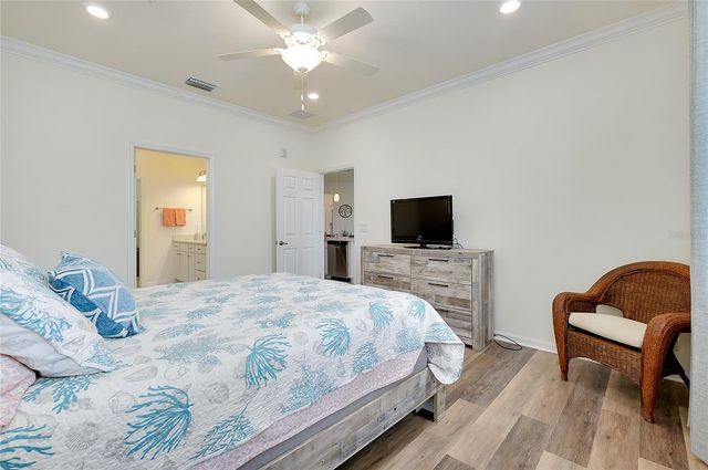 10063 CROOKED CREEK DRIVE 202, Venice, FL 34293