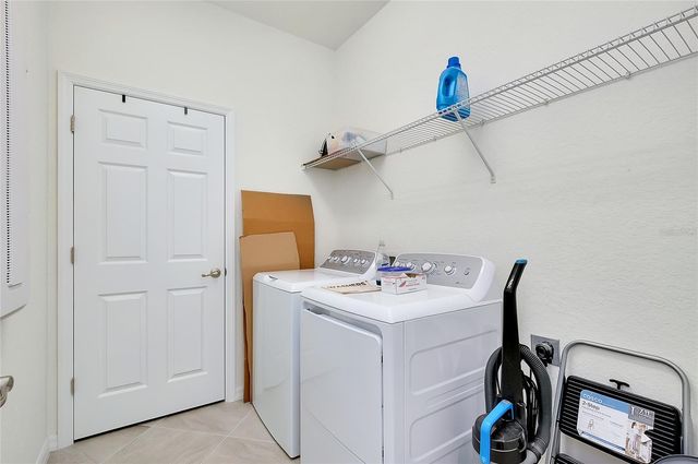 10063 CROOKED CREEK DRIVE 202, Venice, FL 34293