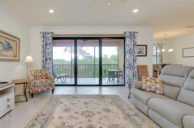 10063 CROOKED CREEK DRIVE 202, Venice, FL 34293