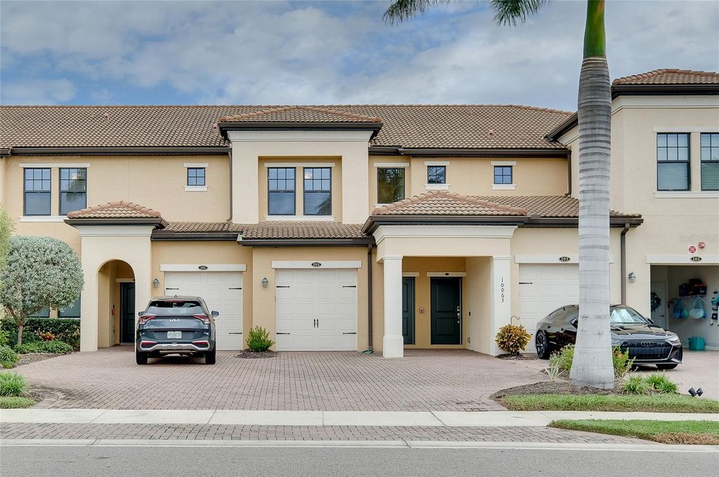 10063 CROOKED CREEK DRIVE 202, Venice, FL 34293