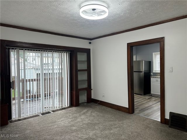 434 Hillwood Drive, Akron, OH 44320